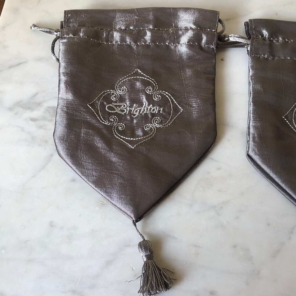 BRIGHTON RARE Small grey drawstring pouches with tassels - Picture 3 of 3